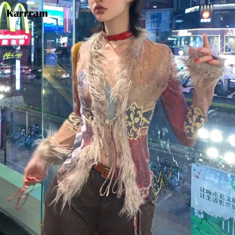 Alternativer Grunge-Style Federhemd & Mesh-Oberteile