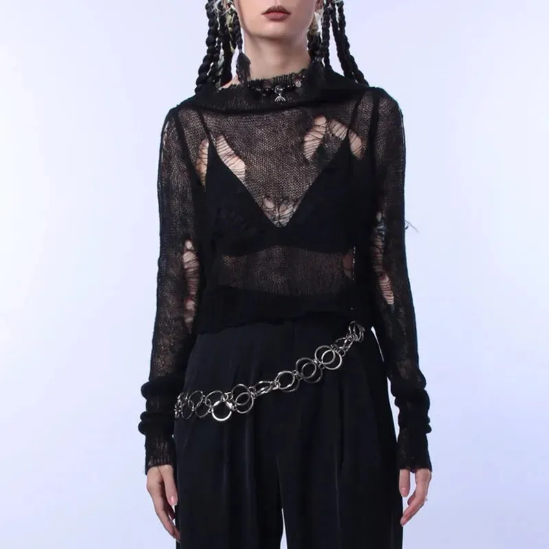 Distressed Pullover im Wasteland Punk Stil Ästhetisch