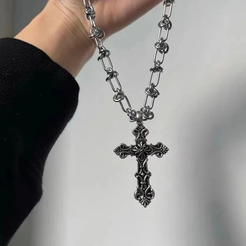 Gothic Kreuz Halskette