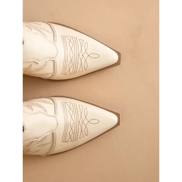The Kiara Western Mule